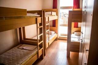 Хостелы Zezo Dream Hostel Баку Семейный номер-студио-1