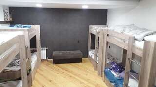 Хостелы Zezo Dream Hostel Баку Семейный номер-студио-6